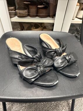 Taryn Rose Black Knotted Leather Slide Mules